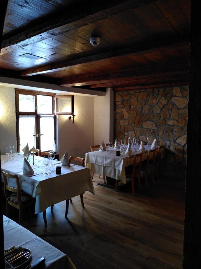 Hotel Sonne Sissach Exterior foto